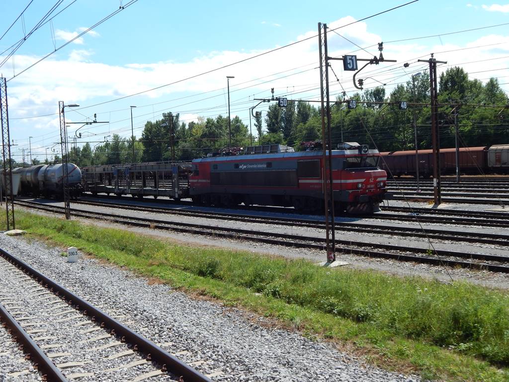 DSCN5586.JPG