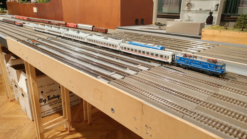 20181129_193916_HDR_resize.jpg
