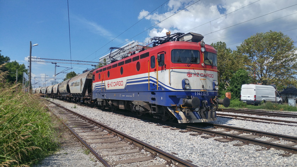zz 20190815_121955_HDR_resize.jpg
