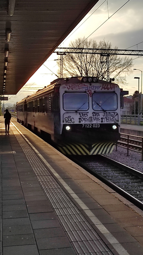 vrapce 20210414 ds_184642_resize.jpg