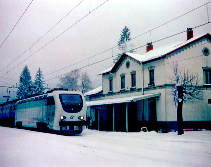 FS E402B 169,Delnice,01.2000_02.jpg